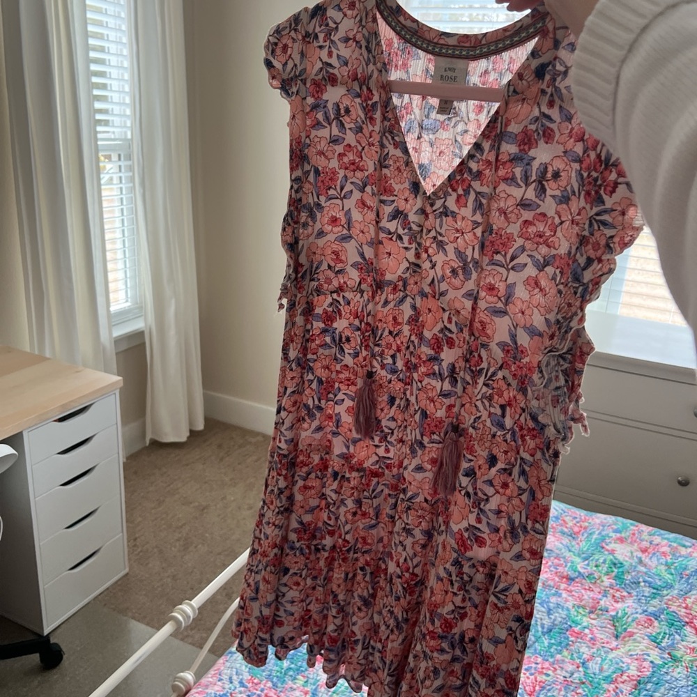 Cute flowy floral dress